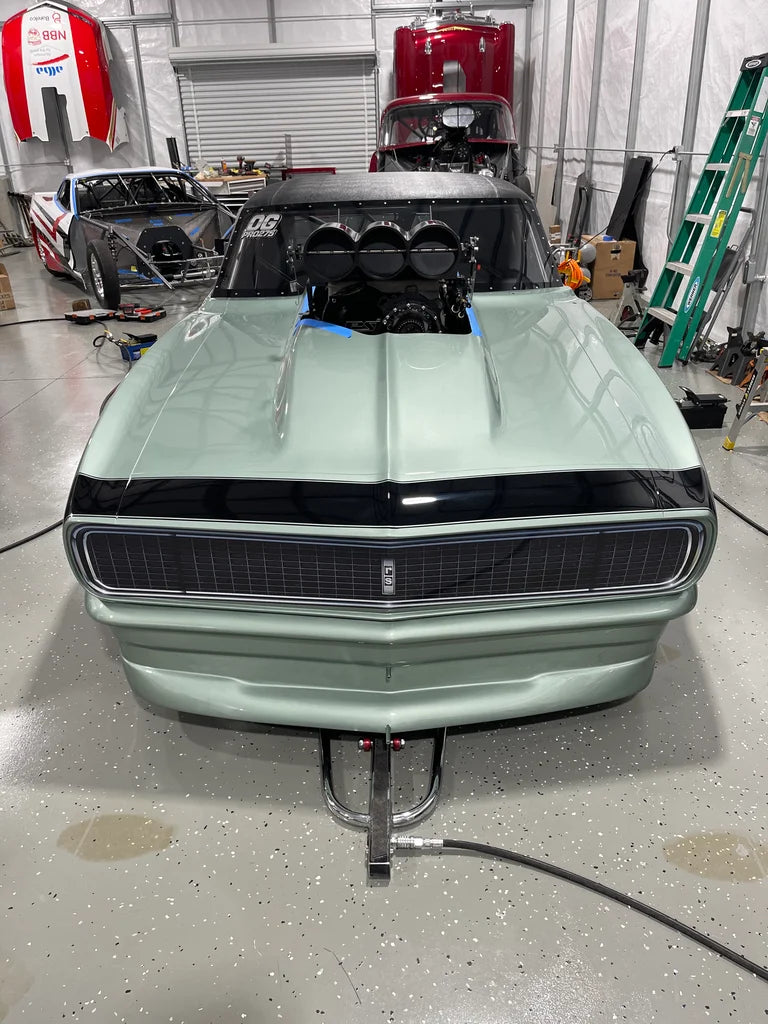 Load image into Gallery viewer, 1967-1968 Camaro One Piece Pro Front Clip w/ Spoiler
