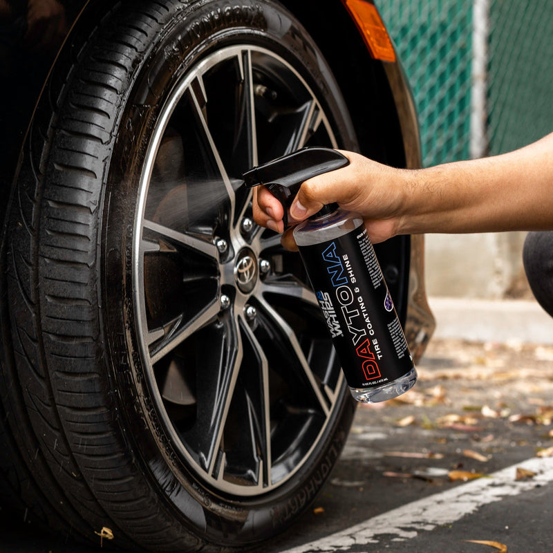 Load image into Gallery viewer, WASH&amp;WHIPS Daytona Tire Coating &amp; Shine
