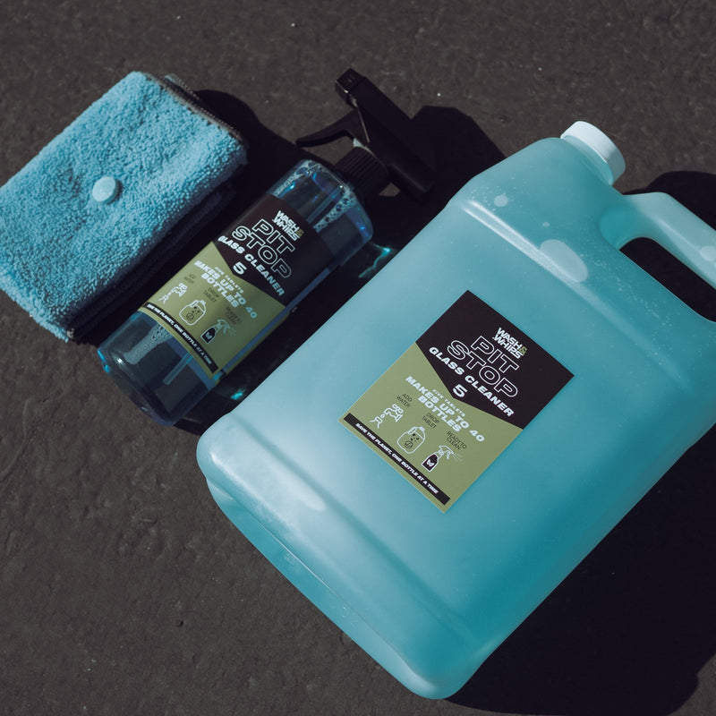 Load image into Gallery viewer, WASH&amp;WHIPS Pit Stop Glass Cleaner / All Surface Cleaner Refill Tablets (Makes 5 Gallons)
